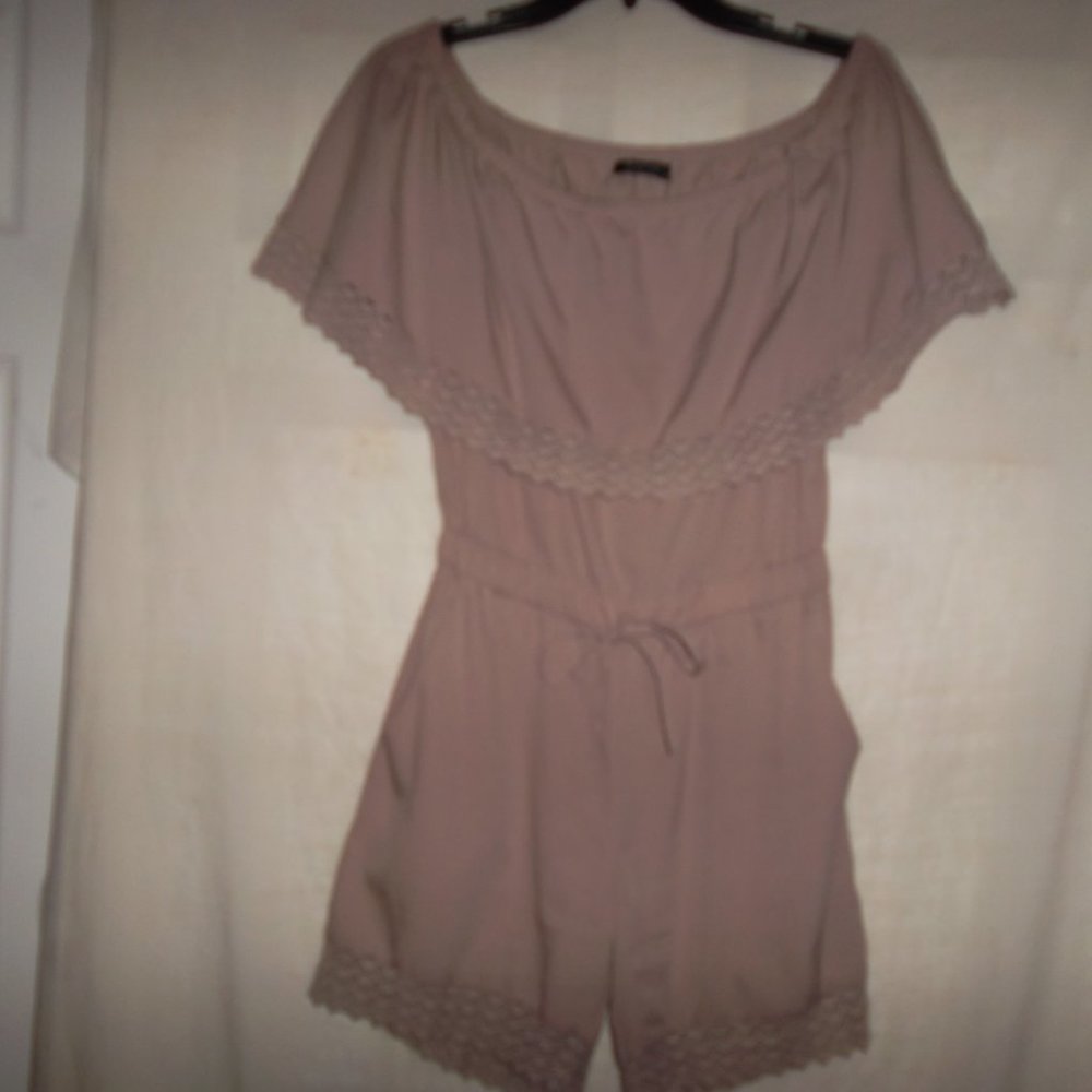 SEXY OFF THE SHOULDER STYLE ROMPER SHORT SET-S/M